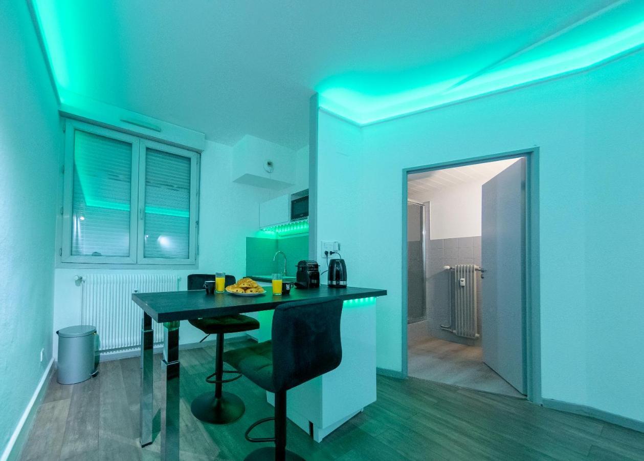 Appart'Hotel De La Gare - Cocooning Montbéliard Esterno foto